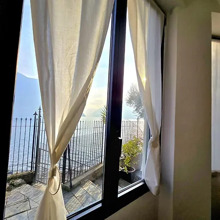 Delicious On Lakeside *