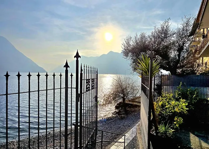 Апартаменты Delicious On Lakeside